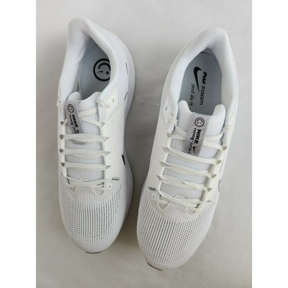 15 MEN'S NIKE AIR ZOOM PEGASUS 40 WHITE SILVER DV3853-102 RUNNING SNEAKERS - Picture 3 of 8